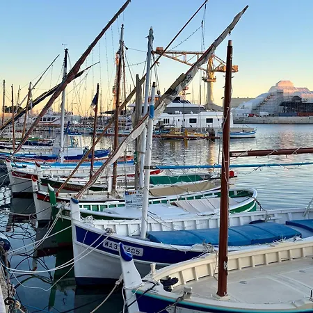 Namasté Climatisé Parking 2 Lits 4 Pers à 200m De La Belle Lumière Apartamento La Ciotat